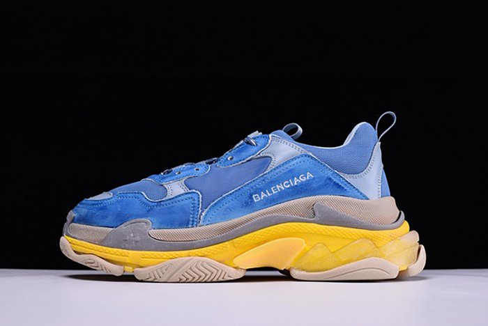 Ba*len*cia*ga 17fw triple s