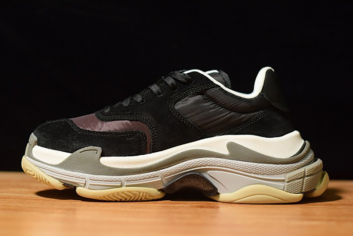 Ba*len*cia*ga triple s black burgundy 514008 w09s1 1058