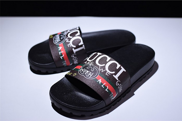 G*u*i leather slide sandal with gg logo mens