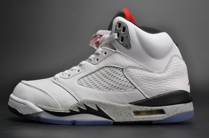 AIR JORDAN 5 RETRO ''WHITE CEMENT'' mens 136027-104