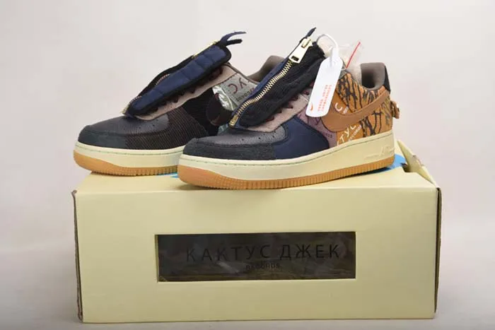 AIR FORCE 1 LOW TRAVIS SCOTT CACTUS JACK - CN2405-900
