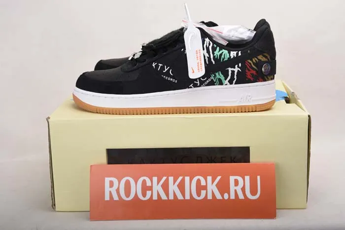 TRAVIS SCOTT NIKE AIR FORCE 1