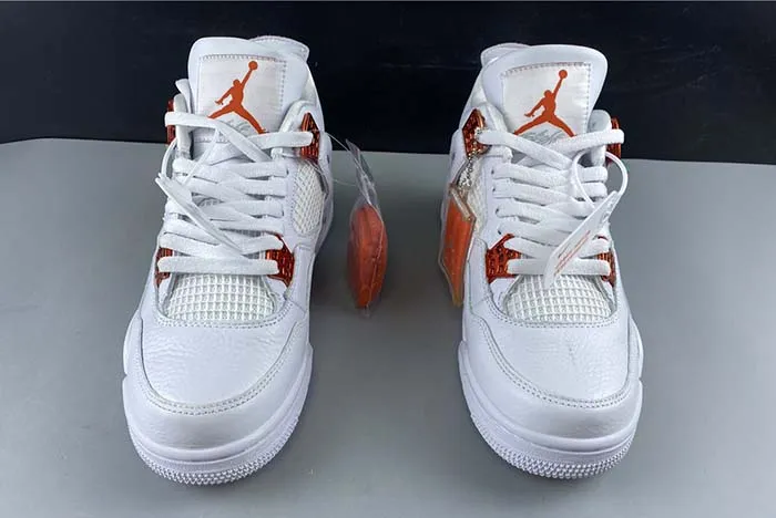 Air Jordan 4 “Orange Metallic” CT8527-118