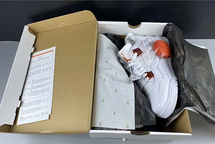 Air Jordan 4 “Orange Metallic” CT8527-118