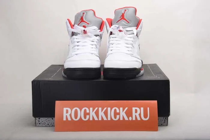 AIR JORDAN 5 RETRO FIRE RED DA1911-102