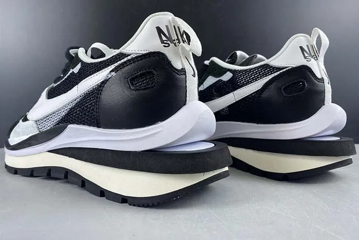 Sacai x Nike Pegasua Vaporfly Black White CI9928-001