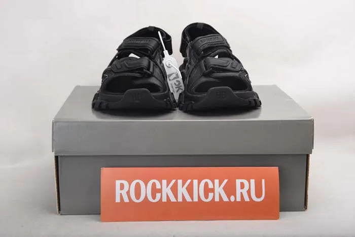 Ba*len*cia*ga track sandal 