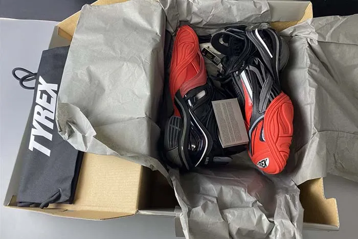 BALENCIAGE 5.0 TYREX 20SS RUNWAY 617535 W2CB1 1060