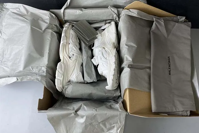 Ba*len*cia*ga track sandal 617543-w2cc1-9000