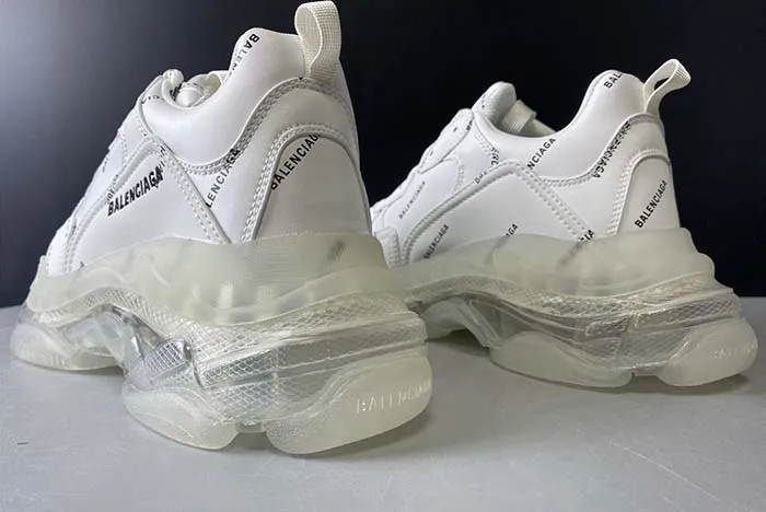 Ba*len*cia*ga triple s black sneaker 524039 w09e1 2021