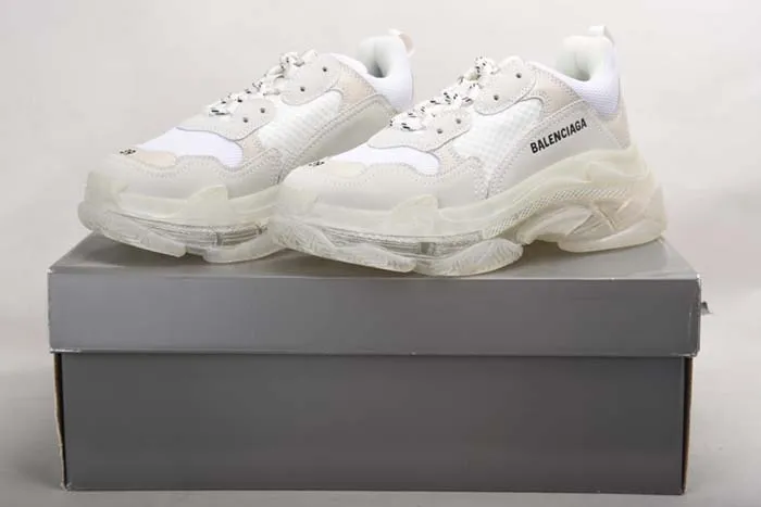 Ba*len*cia*ga triple s black sneaker 544351-w09e1-9000