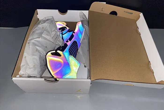 Air Jordan 5 WMNS “Oil Grey” CD2722-001