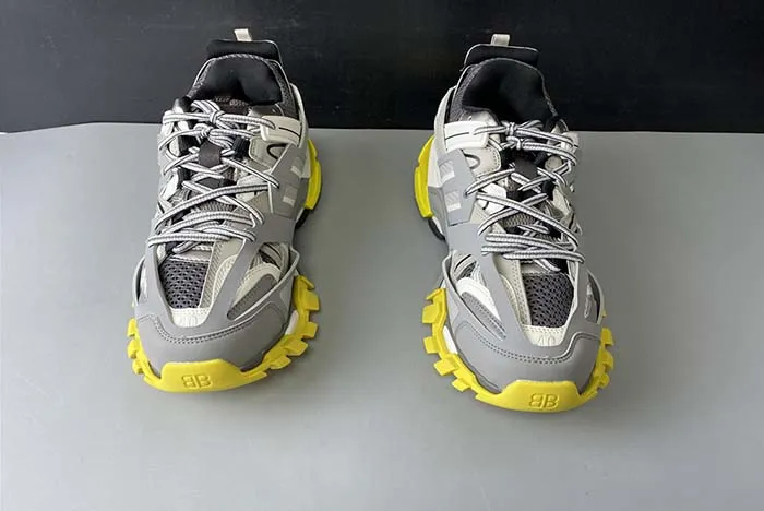 Ba*len*cia*ga track 3.0 542023-w1gb7-2018