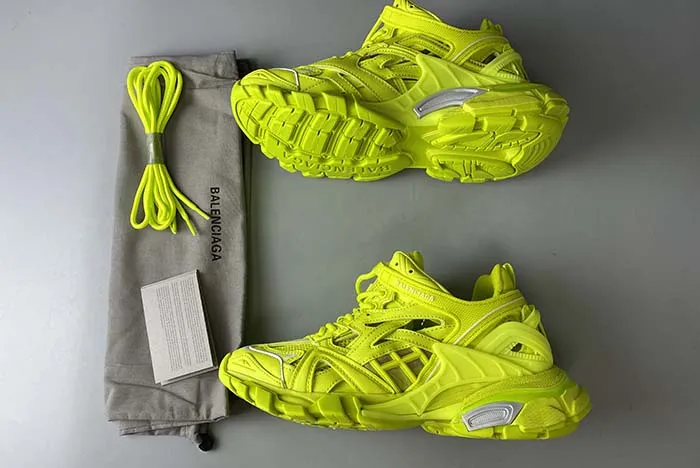 Ba*len*cia*ga track 2 w2gn5-5818