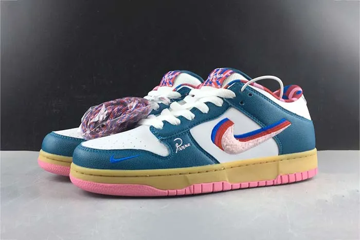 NIKE SB DUNK LOW CN4507-105