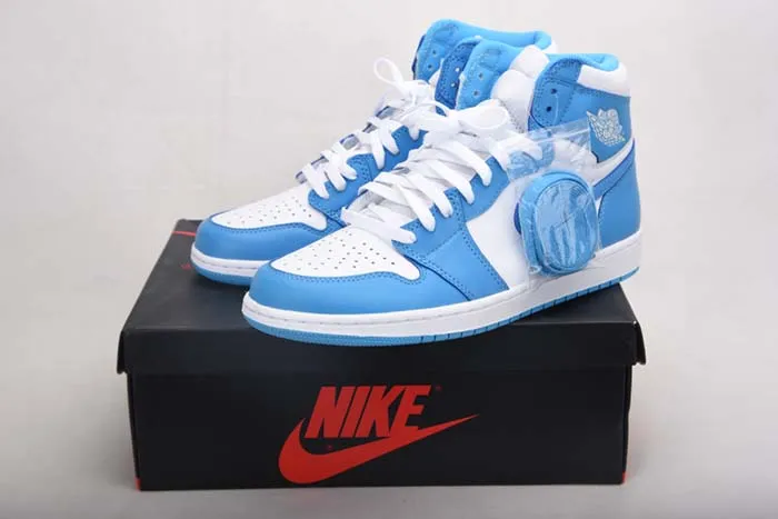 Air Jordan 1 Retro High OG “UNC” 555088-117