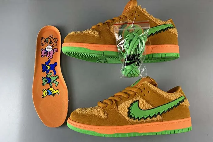 Grateful Dead x Nike SB Dunk Low Orange CJ5378-800