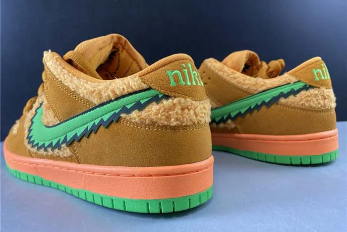 Grateful Dead x Nike SB Dunk Low Orange CJ5378-800