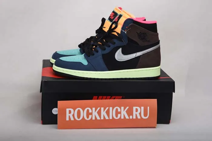 Jordan 1 High OG “Bio Hack” 555088-201