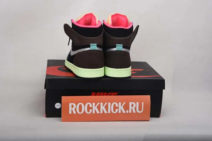 Jordan 1 High OG “Bio Hack” 555088-201