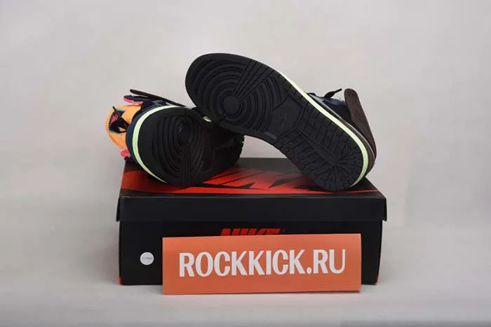 Jordan 1 High OG “Bio Hack” 555088-201