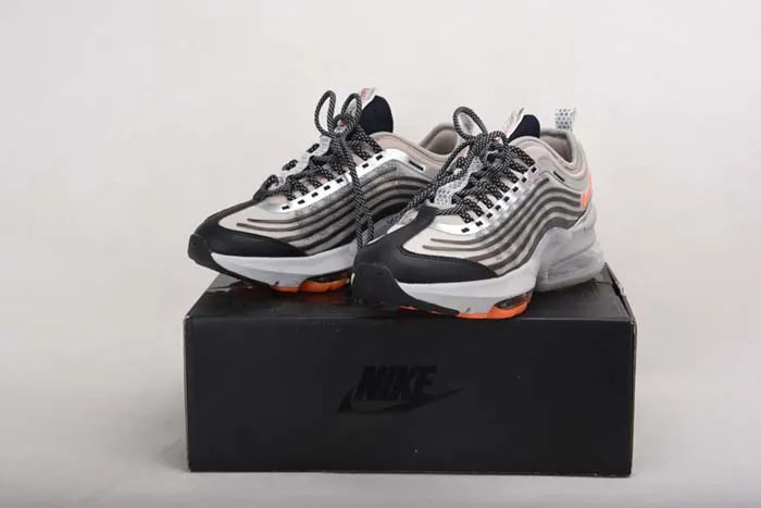 AIR MAX ZOOM 950  CJ6700 002