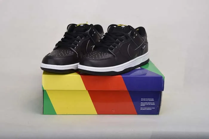 Civilist X Nike SB Dunk low Pro QS