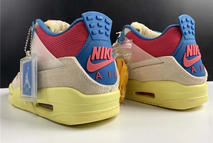 Nike Air Jordan 4 Retro Union Guava Ice DC9533-800