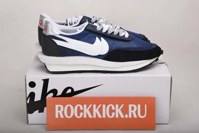 Fragment design x Sacai x Nike LDV Waffle bv0073-401