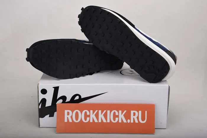 Fragment design x Sacai x Nike LDV Waffle bv0073-401