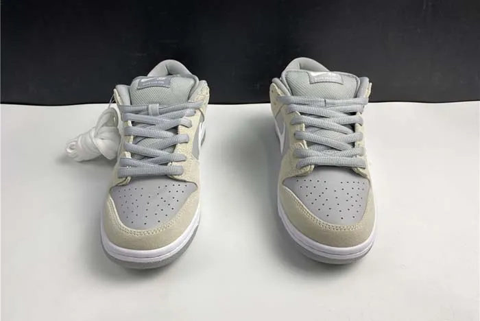 Nike SB Dunk Low TRD Summit White 2020 AR0778 110