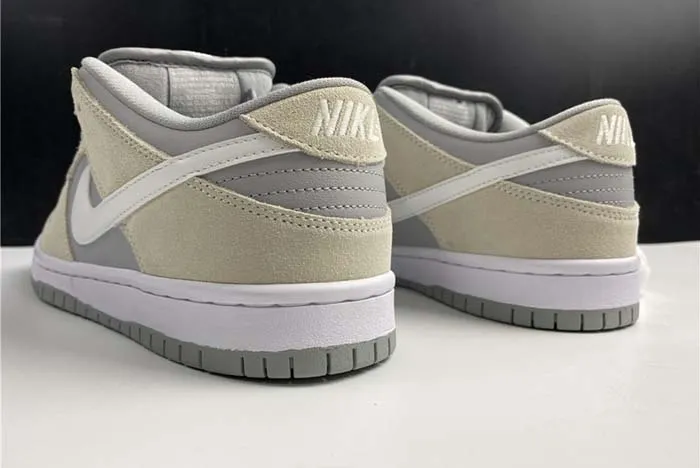 Nike SB Dunk Low TRD Summit White 2020 AR0778 110