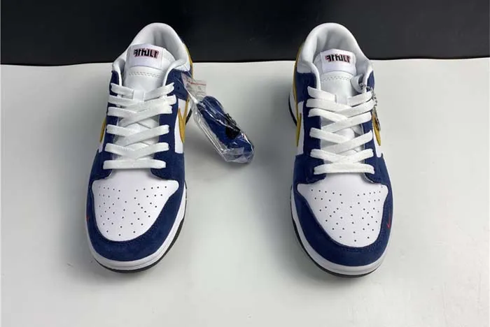 Kasina x Nike Dunk Low Industrial Blue CZ6501 100