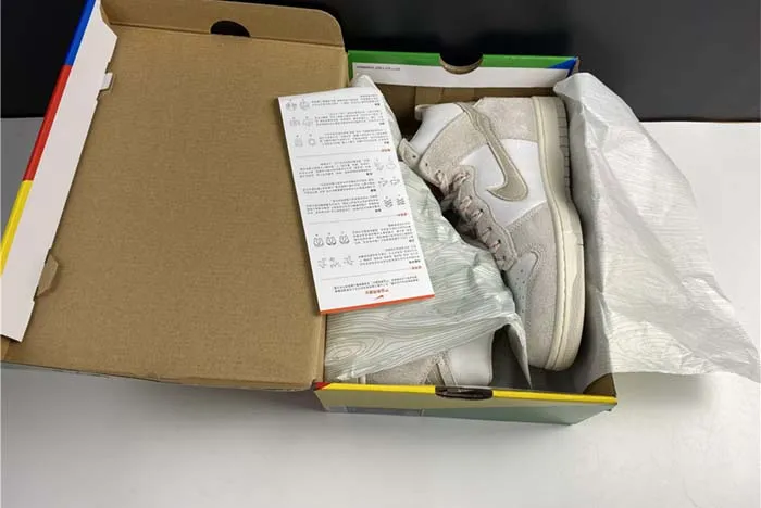 Nike SB Dunk High Pro CW3092 100