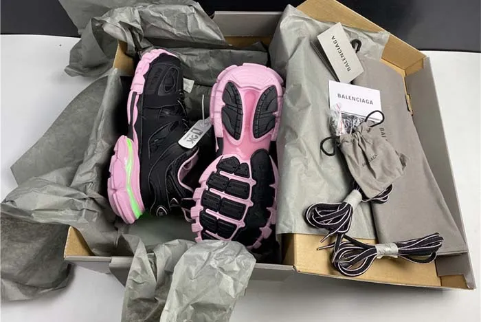 Ba*len*cia*ga track black pink