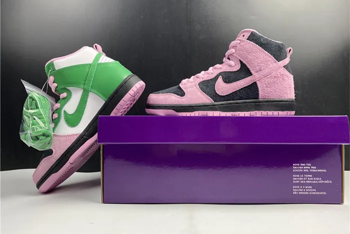 Nike SB Dunk High Invert Celtics CU7349-001