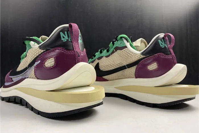 Sacai x Nike Vaporwaffle "Villain Red