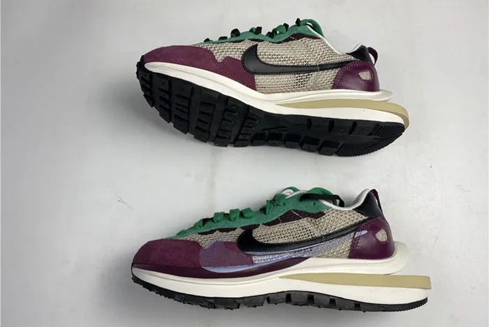 Sacai x Nike Vaporwaffle "Villain Red
