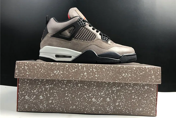 Air Jordan 4 Retro Taupe Haze DB0732-200