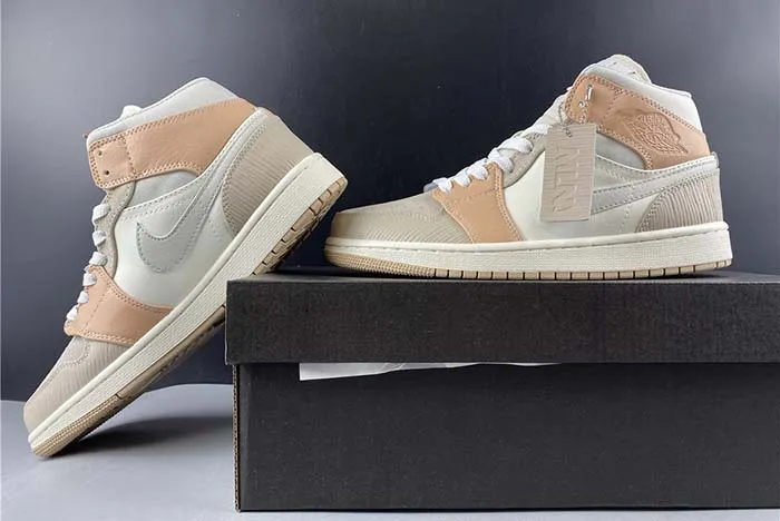 NIKE AIR JORDAN 1 MID Milan CV3044-100