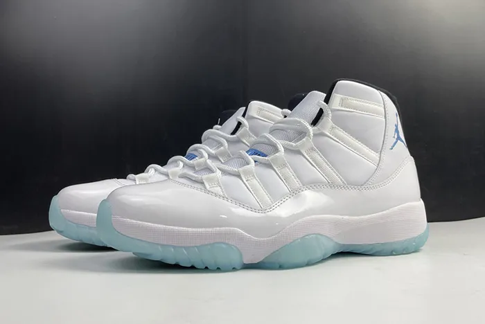 Air Jordan 11 
