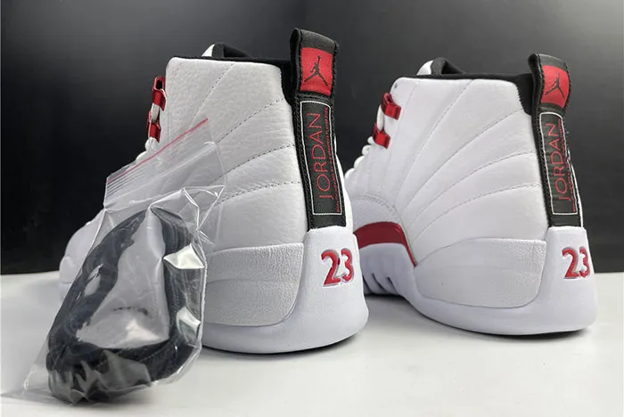 Nike Air Jordan 12