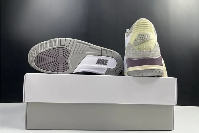 Air Jordan 3 x A Ma Maniere