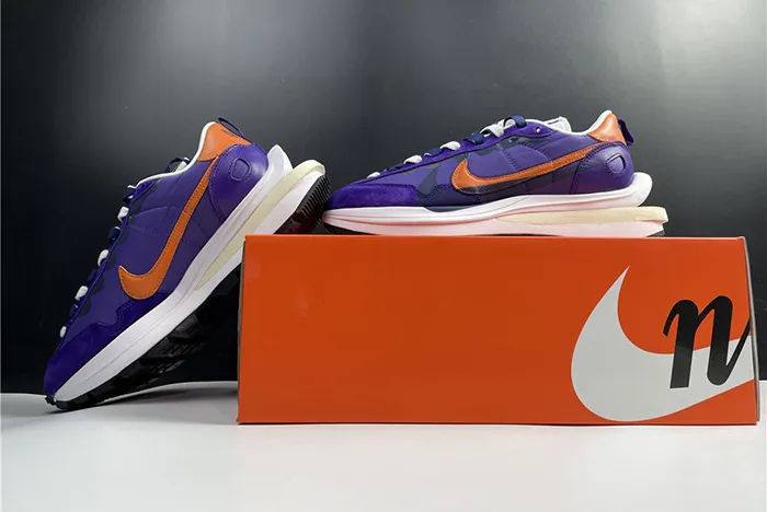 Nike VaporWaffle Sacai Dark Iris DD1875 500