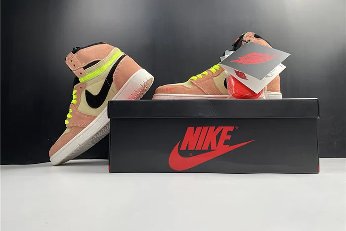 Air Jordan 1 High Switch Peach Neon CW6576 800