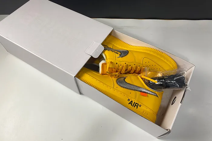 Off White x Nike Air Force 1 University Gold DD1876 100