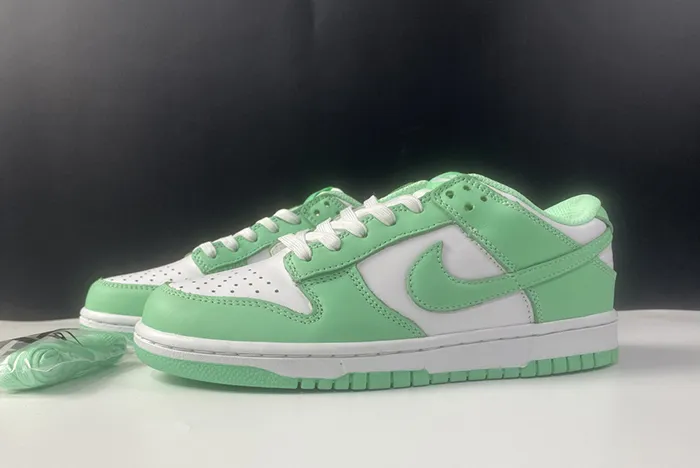 Nike Dunk Low Green Glow DD1503-105