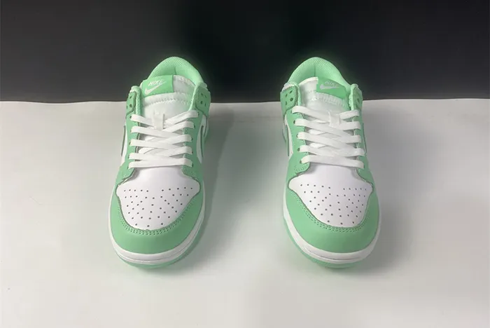 Nike Dunk Low Green Glow DD1503-105
