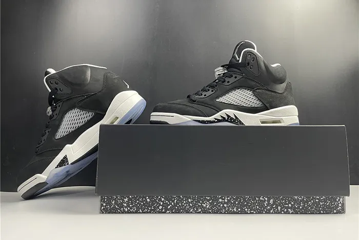 AIR JORDAN 5 DOERNBECHER 633068-010