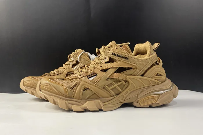 Ba*len*cia*ga track 568615 w3ag1 2706